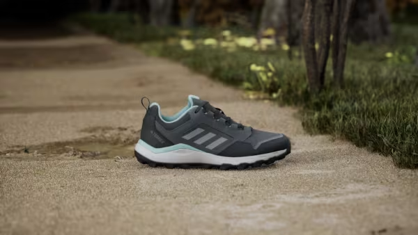 adidas Tracerocker 2.0